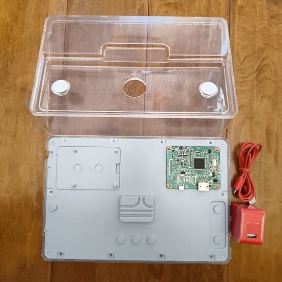 Raspberry Pi Screen - Picture 3 of 7